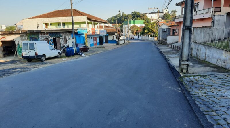 Rua João Silvino da Cunha, após a pavimentação