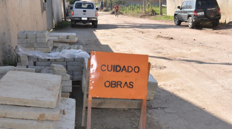 Início das obras de drenagem da Rua Rio de Janeiro