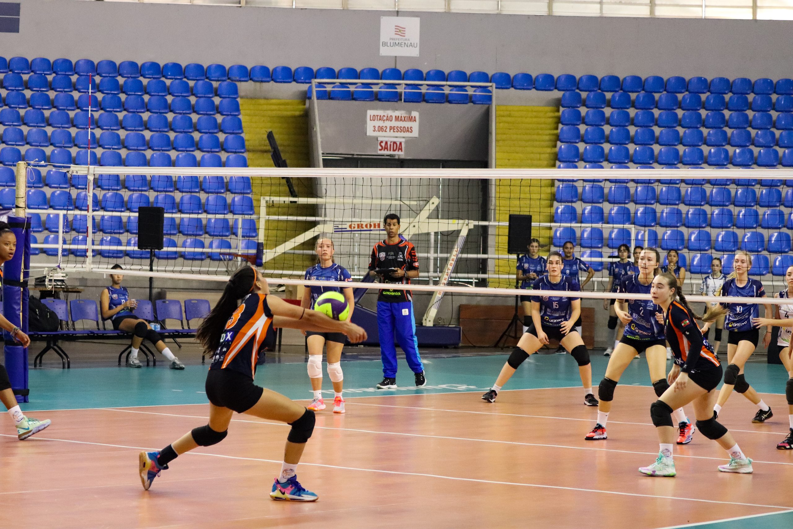 SDR Campos Novos classifica Voleibol Feminino e Basquete Masculino para  etapa estadual dos Joguinhos Abertos de Santa Catarina - ACN - Agência  Catarinense de Notícias